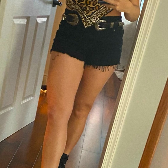 Belt - Picture 3 of 4